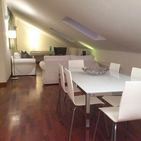 Apartment La Mansarda อัลบา ห้อง รูปภาพ