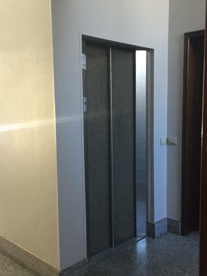 Apartment La Mansarda อัลบา ภายนอก รูปภาพ